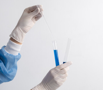 У пациентов с постковидным синдромом зафиксировали рост тау-белка в плазме крови